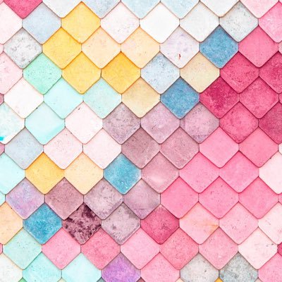 riannehawkins's profile picture. Wife to Neil 🧔🏻 Mom to Hazel 👸🏻 and Walter 👦🏻 Trying to be better every day