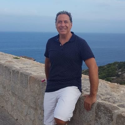 Blog personal
No tuitejo tot el que penso, però si penso tot el que tuitejo
Màster en Direcció Comercial  
#trial 🏍️ #esqui 🎿
#management
Molt de REUS