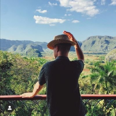 DinoDen7's profile picture. 