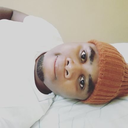 MuziiMthembu's profile picture. GOD LOVES US ALL...
DEEP HOUSE LOVER▶️
uNgoza uqobo lwakhe. 
PARAMEDIC 🚑