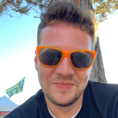 pantsdragon's profile picture. you're gonna fucking love me. he/him