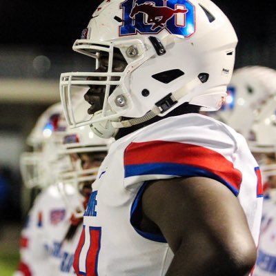 chadrackngoie3's profile picture. God🙌🏿||Football🏈 #74||🍇vine