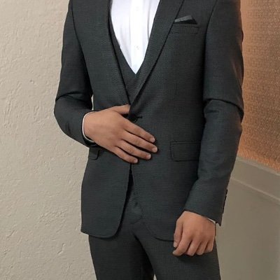 raquer_a's profile picture. Debutant - IDF
Soumis à mes jeunes maitresses