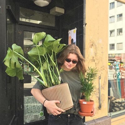 ulvenice's profile picture. (🎨) 𝗂 𝗁𝖺𝗏𝖾 𝗍𝗈 𝗅𝗂𝗏𝖾 𝗍𝗈𝗆𝗈𝗋𝗋𝗈𝗐; 𝟏𝟗𝟗𝟗