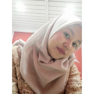 selalu bahagia tetap bahagia dan akan bahagia 😇