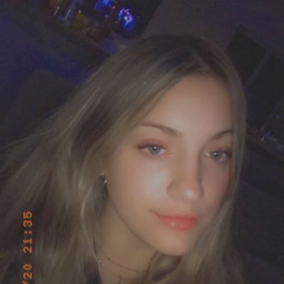 aariellemillerr's profile picture. 