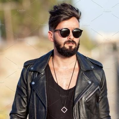 DavidMi900's profile picture. If you Hate Trump Follow me✌️
Supported Yang, Sanders now Biden i guess.
I am a Blogger and a Promoter.