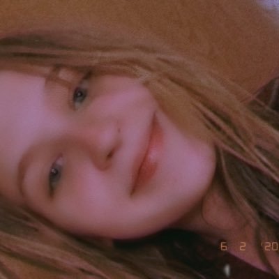 Peyton54011868's profile picture. Literally a really boring person