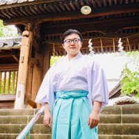 福島八幡宮 権禰宜 室園椋太 (@dj20o41mla5if28) 's Twitter Profile