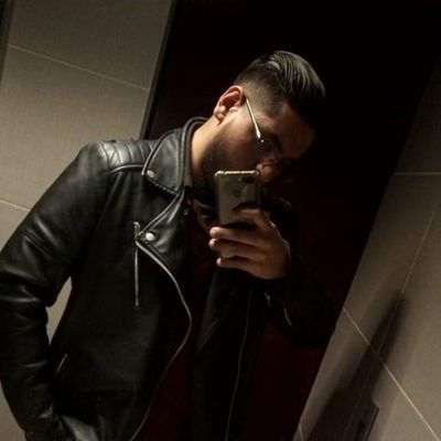 24 años. 
Ingeniero electrónico, beatmaker y freestyler