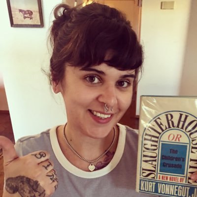 caitlinann666's profile picture. Trying to share some books...