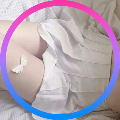sub // 24 // bi // nsfw //  she/her