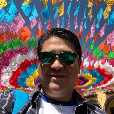 Profesional en seguros y reaseguros. Gamer, amante de los deportes, la tecnologia, la musica, el buen vino y la cerveza artesanal. Fan #1 de @ninaretro