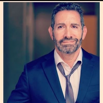 FelixstoweSteve's profile picture. engineer_in_petroleum.
I'd rather be hated for who I am than loved for who I'm not.
💙🖤💜