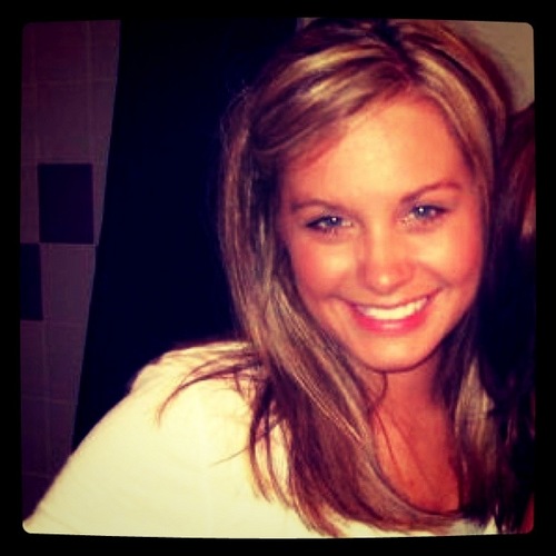 lindseyrash's profile picture. what in the world