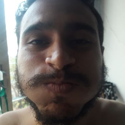 AyrtonPaul2's profile picture. Estudiante de la EICTV