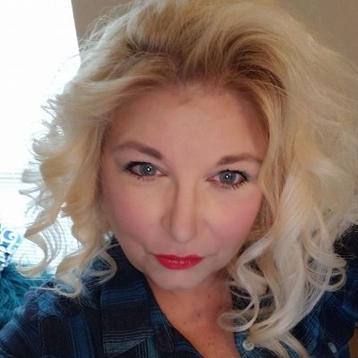 Vintage Collector/Seller. Mom to 3 Humans and now I am a proud Gigi to 2 Grandsons. Cashapp $JunkyardBlonde67