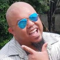 Just a guy JAG lol, just experiencing moments of life that others may overlook.... Oh and die-hard Chiefs, Lakers, Kings, and Braves fan!😉 Blah blah