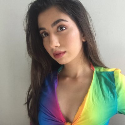 _itsyam's profile picture. i’m sleepy but u can call me yam