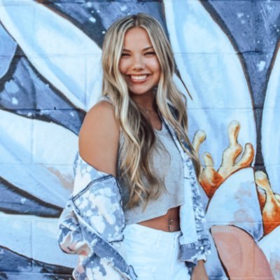 tayalynnnn's profile picture. 