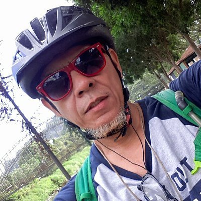 wanberuas's profile picture. I m Not Too Old For Rock N Roll!!