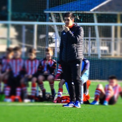 Técnico de enseñanza y animación sociodeportiva 👨‍🏫 🏃🏻‍♂️. Técnico en actividades físicas y deportivas 💪🏼🏋🏼‍♂️. Formador de fútbol ⚽️.