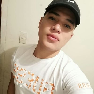 Nada, nada es como tú..
cuenta nueva... ✌️