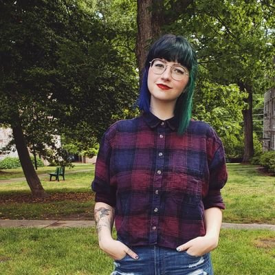 cardigandrea's profile picture. Living life and drinking coffee