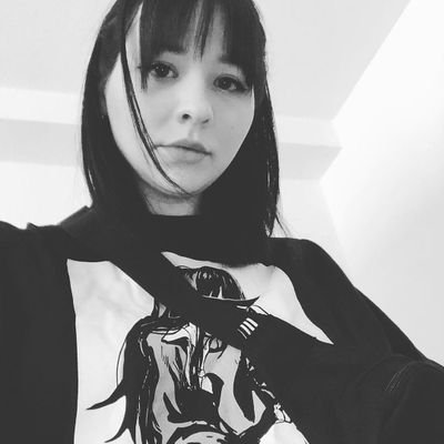 BluthnerLara's profile picture. nineteen • berlin • art • music • fitness • gaming
blessed are they who are persecuted for righteousness