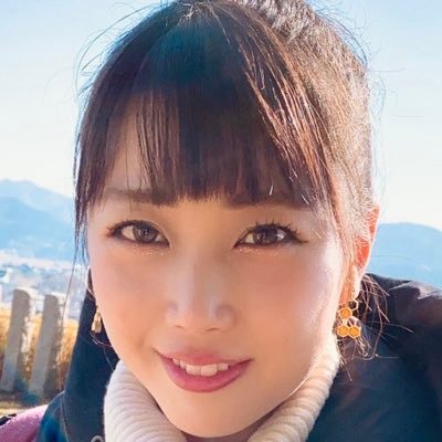 hinakokiseki's profile picture. ペット（犬🐶ビーグル）／海外旅行✈️（25か国訪問）／楽器🎹（ギター🎸）／外国語（ポルトガル語🇵🇹スペイン語🇪🇸イタリア語🇮🇹英語🇬🇧🇺🇸）／野球⚾️（高沢秀昭🍫千葉ロッテマーリンズ）／177cm