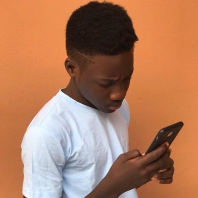 KingZiza6's profile picture. I am stronger than anything that can happen to me all these things trness, unhappiness and suffering are outside my door. I am in the house and I have the key✊✨