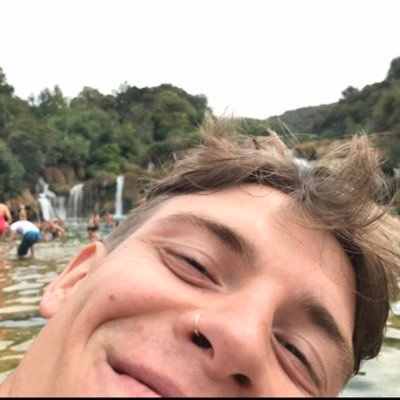 Junior Research Fellow @TrinityOxford @OxfordBiology. Interested in photosynthesis, evolution, and synbio ☀️ 🌱 (and Leicester Tigers) 🏉 🐅