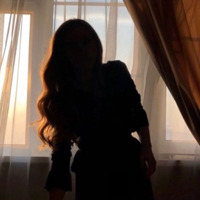 a_liv890's profile picture. 