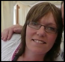 juliefount's profile picture. Just your average Dwarf loving Lesbian......