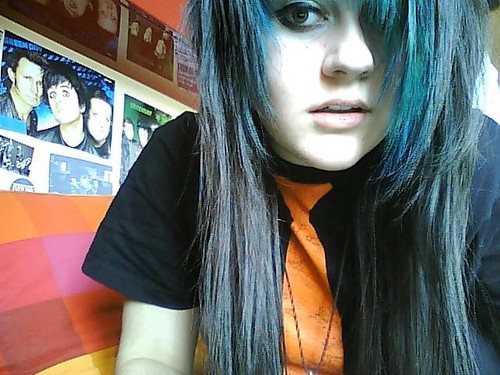 guitarregirl's profile picture. peace&love