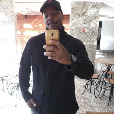 foi divertido sou legal sou um pouco brincalhão e um pouco sério entendeu