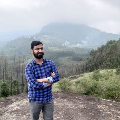 hushns15's profile picture. 