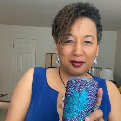🕊 Black Owned Business 💎 Custom Bling Tumblers & More 📱 Like Our IG/FB Page: Blue Lotus Creationz 🦋 DM to order/Shop Here ⬇️