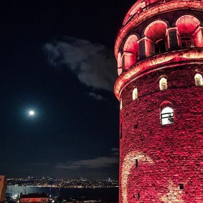 shadowshooter's profile picture. İyi bir insan olmanın politikası ve muhasebesi olmaz.