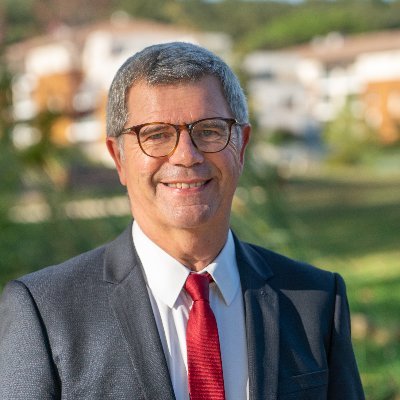 Maire de Tournefeuille  vice-président de Toulouse Métropole Conseiller départemental de Haute Garonne - Canton de TOURNEFEUILLE