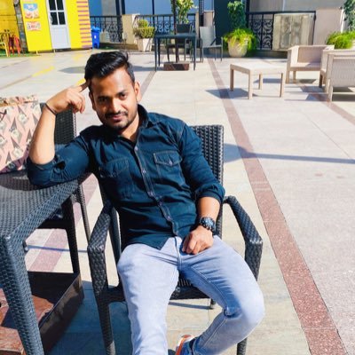 navneekraaj's profile picture. 