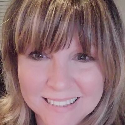 pawsativly's profile picture. ..😊 Philadelphia Eagles! ❤🏈. 20 years tnbc survivor! 🎉