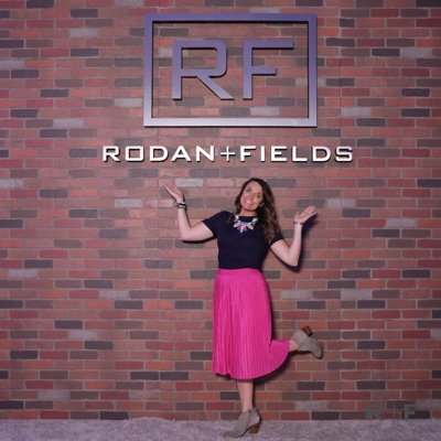 EMarie2282's profile picture. 