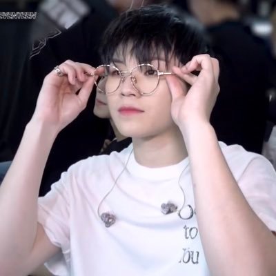 メイン SEVENTEEN / AB6IX / WannaOne /X1 / CRAVITY / クムドンイ / ドンピョ / プデュ / 雑食/オルペン /セブチ強め / フォロバかえってこないとリムるかも/ 新規 / 無言フォローの方気づかなかったらごめんなさい🙏