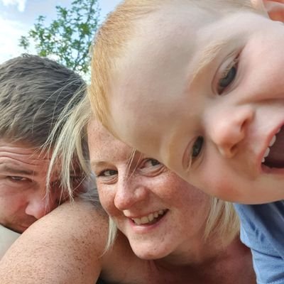 frecklesbec82's profile picture. 