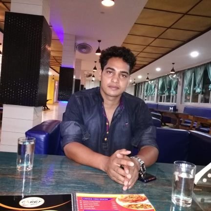 Bhojpuri Folk Singer And Actor
contact for 9838639678

https://t.co/MYA4h3uVRf

https://t.co/AVLj7xmQC6