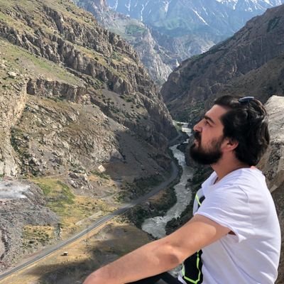 AhmetMesutYucel's profile picture. Öğretmen                 
                       
                 

Atatürk Üniversitesi Sınıf Öğretmenliği             
Anadolu Üniversitesi Kamu Yönetimi