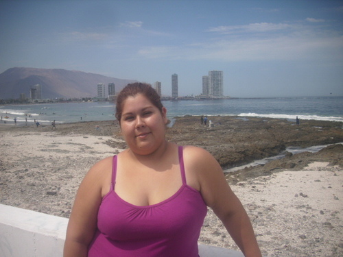 Casada,Estudiante de IV año de Educacion parvularia y psicopedagogia de la universidad de Tarapaca, Arica.