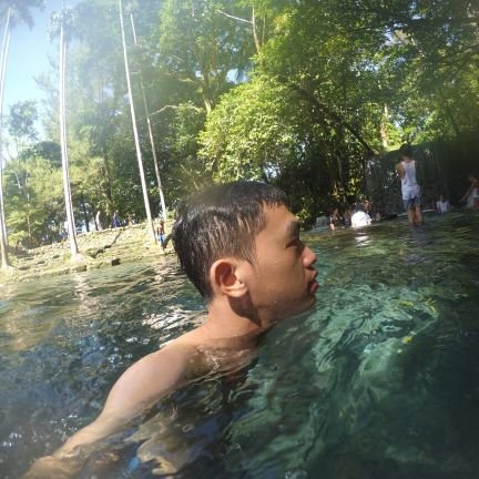 mansyureman's profile picture. Semesta perpesan, alam berperan.