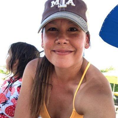 lucke_mandy's profile picture. airline engineer who picked golf back up during the corona #gigem